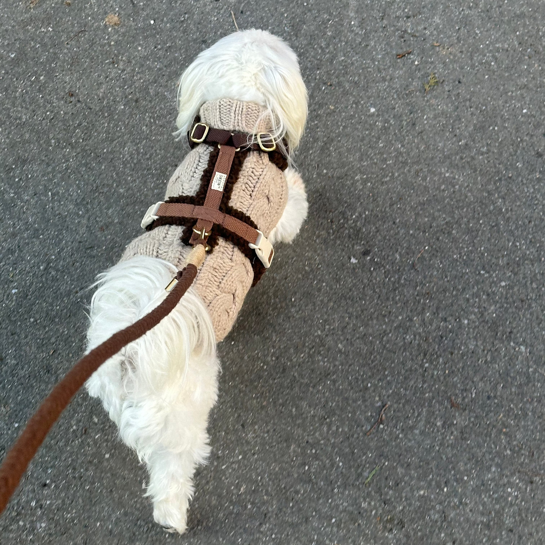 Teddy - Justerbar hundesele af blødt fleece (brun)