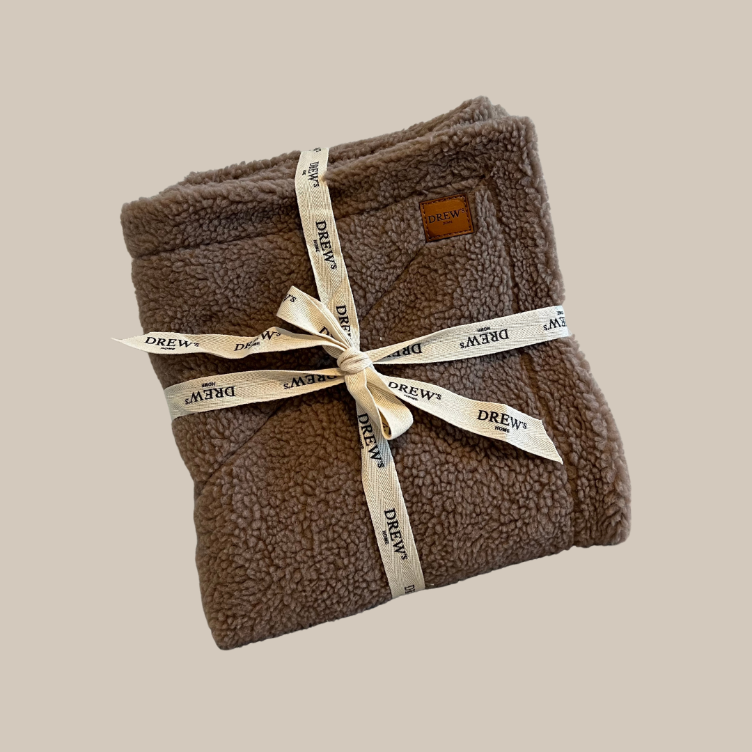 Soft dog blanket in teddy fleece - (brown)